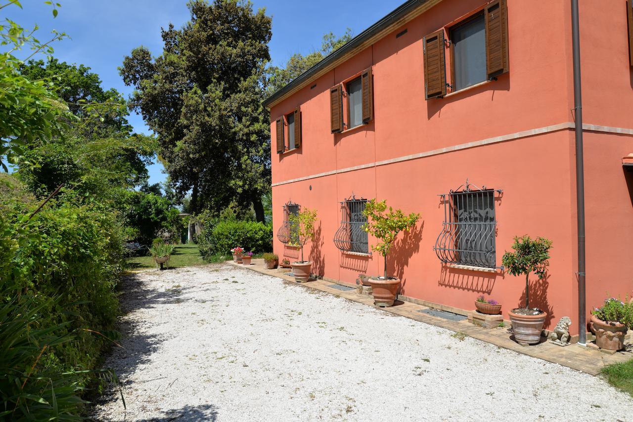 B&B Punto Magico Offagna Eksteriør bilde
